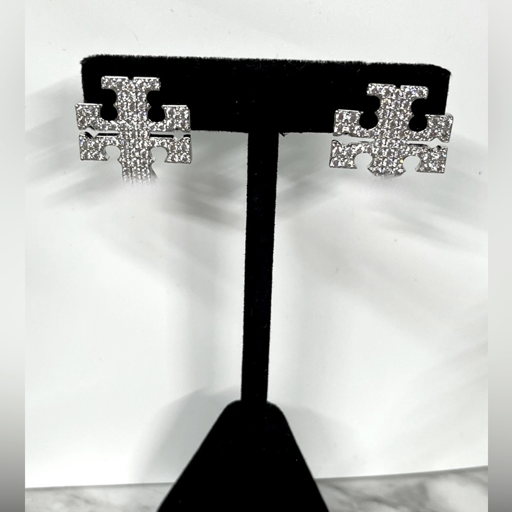 Tom Tom Chrystal Earrings